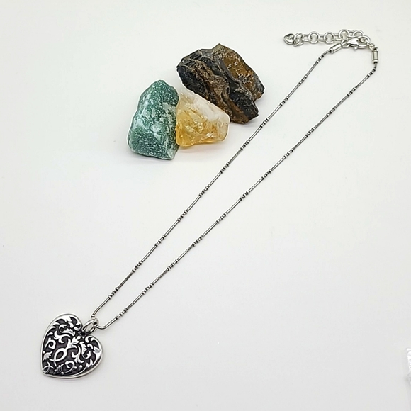 Brighton "CORDOBA HEART" Reversible Pendant Worn 1x!! MSRP $58 Beautiful 🖤❤️ - Picture 7 of 10